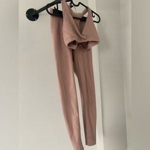 Beyond Yoga Twinkle High Waisted Midi Legging w/ matching bra